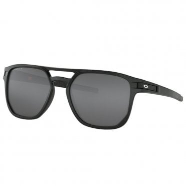 Matte Black Latch Beta Prizm Polarised Sunglasses OO9436-05